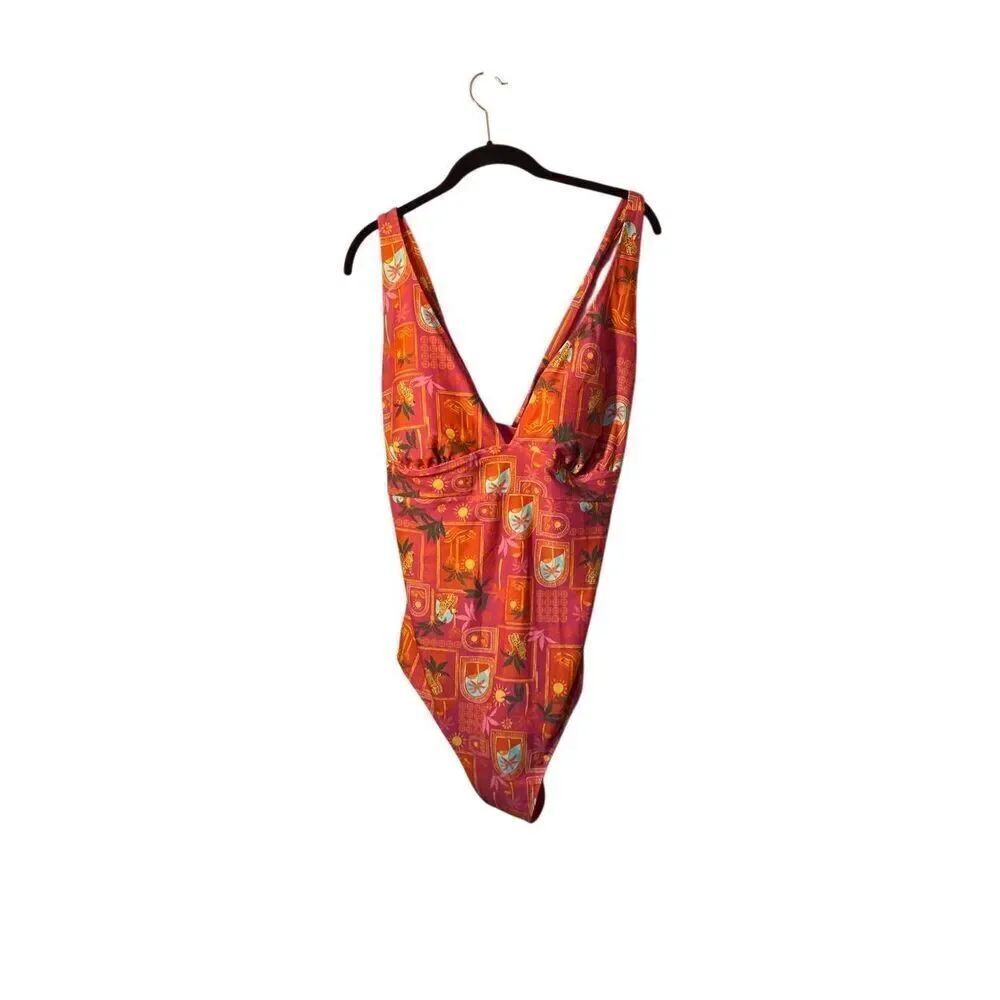 NWT Old Navy Women’s One Piece Wild Pink Cheetah Swimsuit Size XXL